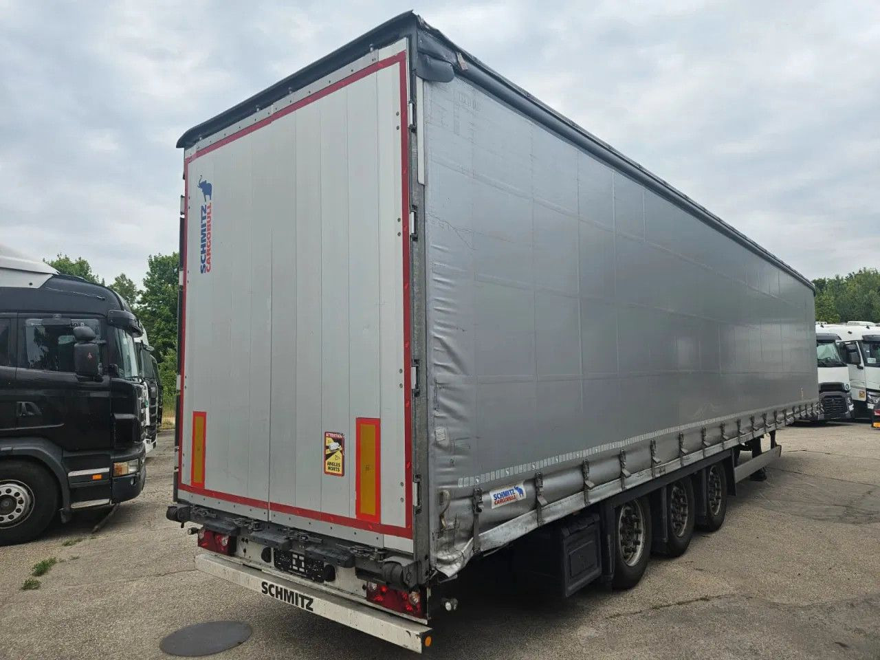 Schmitz Cargobull SCB S3T VARIOS 2 units! Lifting Axle A&C, XL Cod - Poluprikolica s ceradom: slika Schmitz Cargobull SCB S3T VARIOS 2 units! Lifting Axle A&C, XL Cod - Poluprikolica s ceradom Schmitz Cargobull SCB S3T VARIOS 2 units! Lifting Axle A&C, XL Cod - Poluprikolica s ceradom: slika Schmitz Cargobull SCB S3T VARIOS 2 units! Lifting Axle A&C, XL Cod - Poluprikolica s ceradom