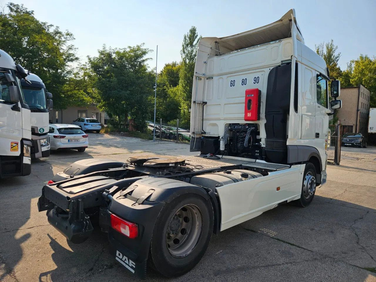 DAF XF 480 SC-Standard-Intarder-StandKlima-2 Units - Tegljač: slika DAF XF 480 SC-Standard-Intarder-StandKlima-2 Units - Tegljač DAF XF 480 SC-Standard-Intarder-StandKlima-2 Units - Tegljač: slika DAF XF 480 SC-Standard-Intarder-StandKlima-2 Units - Tegljač