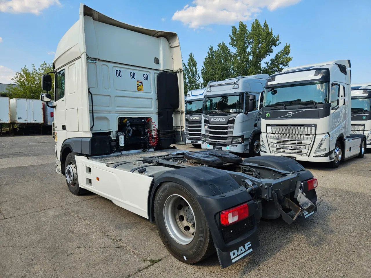 DAF XF 480 SSC-Standard-StandKlima-4 Units-4 new tir - Tegljač: slika DAF XF 480 SSC-Standard-StandKlima-4 Units-4 new tir - Tegljač DAF XF 480 SSC-Standard-StandKlima-4 Units-4 new tir - Tegljač: slika DAF XF 480 SSC-Standard-StandKlima-4 Units-4 new tir - Tegljač