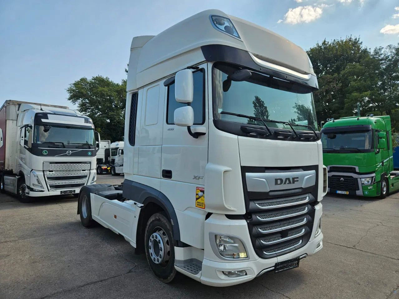 DAF XF 480 SSC-Standard-StandKlima-4 Units-4 new tir - Tegljač: slika DAF XF 480 SSC-Standard-StandKlima-4 Units-4 new tir - Tegljač DAF XF 480 SSC-Standard-StandKlima-4 Units-4 new tir - Tegljač: slika DAF XF 480 SSC-Standard-StandKlima-4 Units-4 new tir - Tegljač