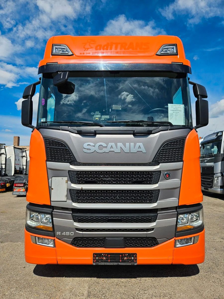 Scania R450 PTO, Standklima, Navi, New Smart2 tachograp - Tegljač: slika Scania R450 PTO, Standklima, Navi, New Smart2 tachograp - Tegljač Scania R450 PTO, Standklima, Navi, New Smart2 tachograp - Tegljač: slika Scania R450 PTO, Standklima, Navi, New Smart2 tachograp - Tegljač