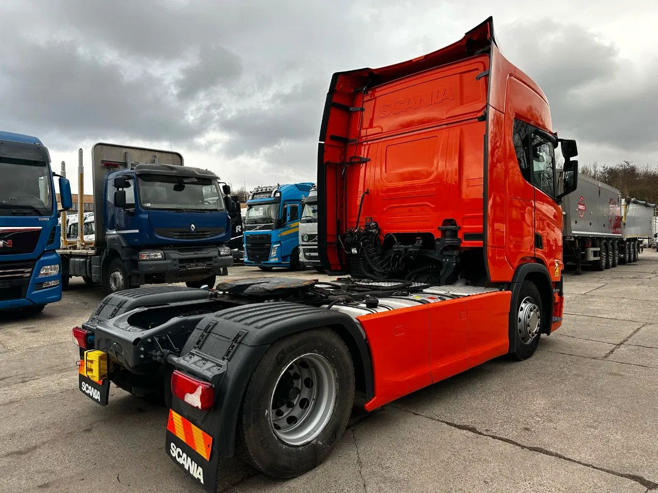 Scania R450 PTO, Standklima, Navi, Night protect - Tegljač: slika Scania R450 PTO, Standklima, Navi, Night protect - Tegljač Scania R450 PTO, Standklima, Navi, Night protect - Tegljač: slika Scania R450 PTO, Standklima, Navi, Night protect - Tegljač