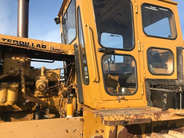 CATERPILLAR D9G mit Ripper - Buldožer: slika CATERPILLAR D9G mit Ripper - Buldožer CATERPILLAR D9G mit Ripper - Buldožer: slika CATERPILLAR D9G mit Ripper - Buldožer