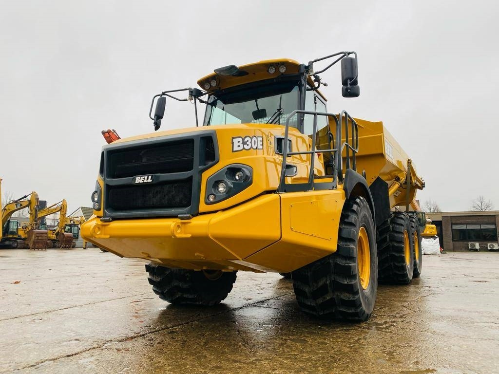 Bell B 30 E - Zglobni istovarivač: slika Bell B 30 E - Zglobni istovarivač Bell B 30 E - Zglobni istovarivač: slika Bell B 30 E - Zglobni istovarivač
