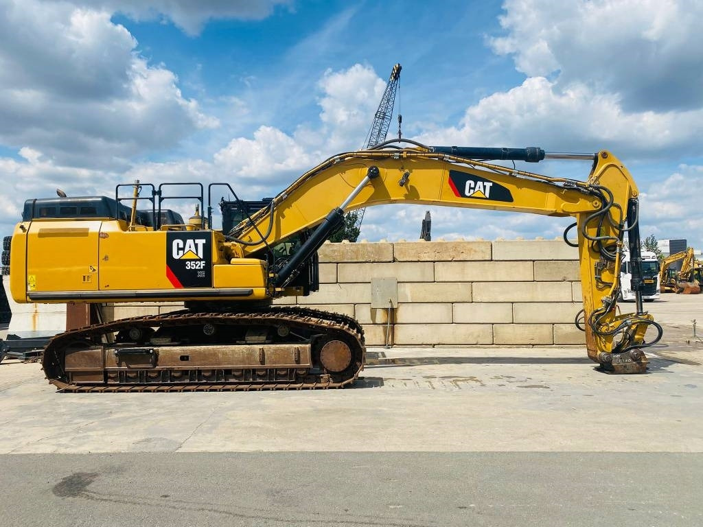 CAT 352f xe - Bager gusjeničar: slika CAT 352f xe - Bager gusjeničar CAT 352f xe - Bager gusjeničar: slika CAT 352f xe - Bager gusjeničar