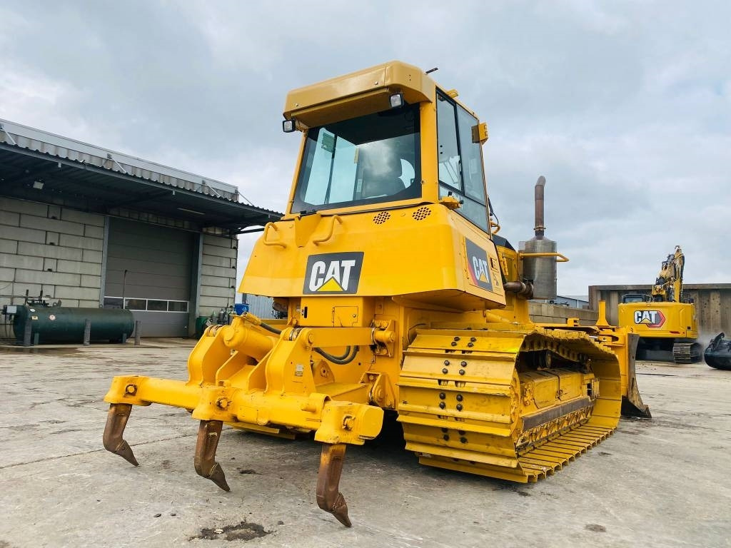 CAT D 6 K LGP - Buldožer: slika CAT D 6 K LGP - Buldožer CAT D 6 K LGP - Buldožer: slika CAT D 6 K LGP - Buldožer