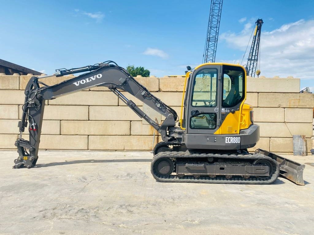 Volvo ECR 88 D - Mini bager: slika Volvo ECR 88 D - Mini bager Volvo ECR 88 D - Mini bager: slika Volvo ECR 88 D - Mini bager