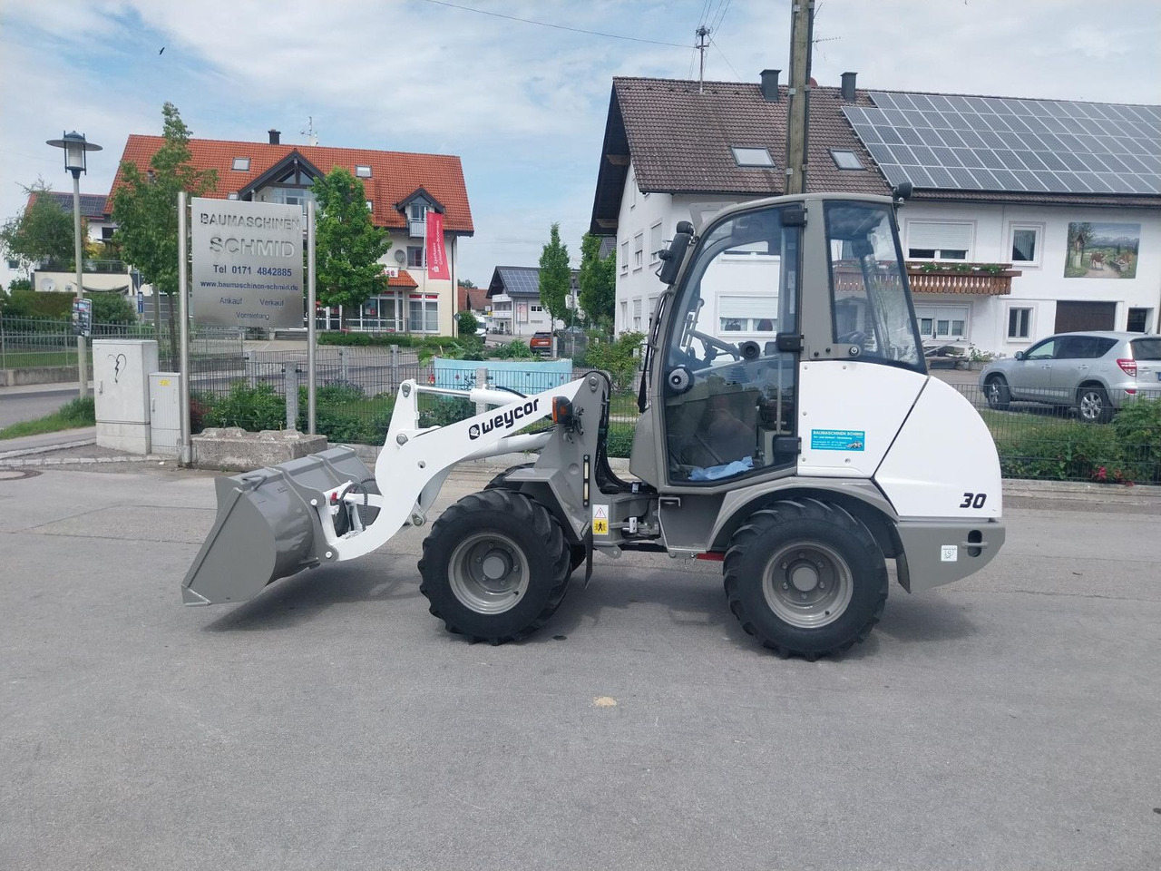 Atlas 30 - Utovarivač na kotačima: slika Atlas 30 - Utovarivač na kotačima Atlas 30 - Utovarivač na kotačima: slika Atlas 30 - Utovarivač na kotačima