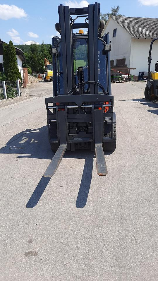 Frontstapler Linde H30D Triplex Stapler sehr schön Diesel - Diesel viličar: slika Frontstapler Linde H30D Triplex Stapler sehr schön Diesel - Diesel viličar Frontstapler Linde H30D Triplex Stapler sehr schön Diesel - Diesel viličar: slika Frontstapler Linde H30D Triplex Stapler sehr schön Diesel - Diesel viličar