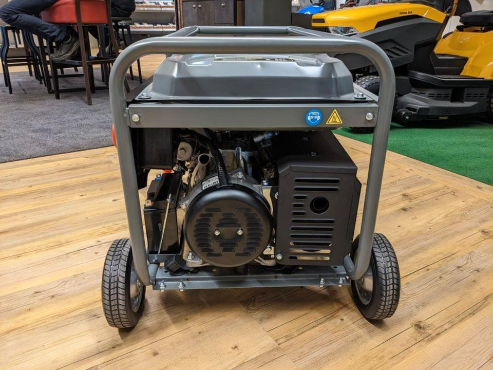 Kärcher Stromgenerator PGG 8/3 Stromaggregat Benzingenerator - Generatorski set: slika Kärcher Stromgenerator PGG 8/3 Stromaggregat Benzingenerator - Generatorski set Kärcher Stromgenerator PGG 8/3 Stromaggregat Benzingenerator - Generatorski set: slika Kärcher Stromgenerator PGG 8/3 Stromaggregat Benzingenerator - Generatorski set