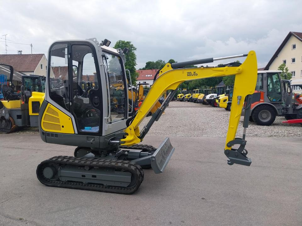Minibagger Neuson Wacker ET 24 VDS Bagger Kettenbagger - Mini bager: slika Minibagger Neuson Wacker ET 24 VDS Bagger Kettenbagger - Mini bager Minibagger Neuson Wacker ET 24 VDS Bagger Kettenbagger - Mini bager: slika Minibagger Neuson Wacker ET 24 VDS Bagger Kettenbagger - Mini bager