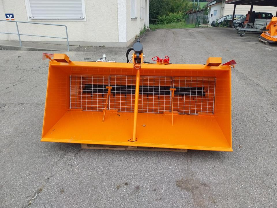 Salzstreuer Sandstreuer Splittstreuer Schlepper Traktor Winterdie - Posipač pijeska/ Soli: slika Salzstreuer Sandstreuer Splittstreuer Schlepper Traktor Winterdie - Posipač pijeska/ Soli Salzstreuer Sandstreuer Splittstreuer Schlepper Traktor Winterdie - Posipač pijeska/ Soli: slika Salzstreuer Sandstreuer Splittstreuer Schlepper Traktor Winterdie - Posipač pijeska/ Soli