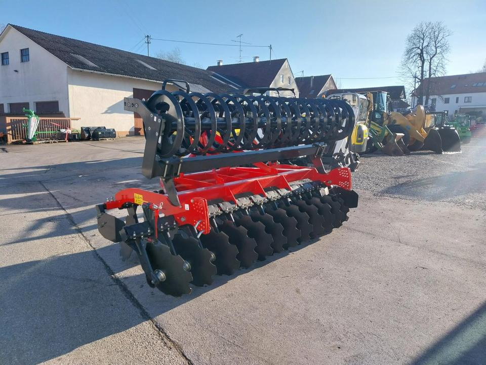 Scheibenegge 3m Scheibengrubber Kurzscheibenegge Grubber - Tanjurača: slika Scheibenegge 3m Scheibengrubber Kurzscheibenegge Grubber - Tanjurača Scheibenegge 3m Scheibengrubber Kurzscheibenegge Grubber - Tanjurača: slika Scheibenegge 3m Scheibengrubber Kurzscheibenegge Grubber - Tanjurača