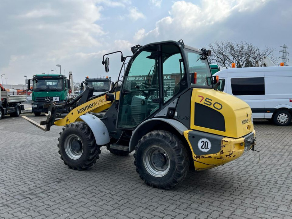 KRAMER WERKE KRAMER WERKE Radlader Radlader 750 Allrad Klappschaufel+Gabel - Utovarivač na kotačima: slika KRAMER WERKE KRAMER WERKE Radlader Radlader 750 Allrad Klappschaufel+Gabel - Utovarivač na kotačima KRAMER WERKE KRAMER WERKE Radlader Radlader 750 Allrad Klappschaufel+Gabel - Utovarivač na kotačima: slika KRAMER WERKE KRAMER WERKE Radlader Radlader 750 Allrad Klappschaufel+Gabel - Utovarivač na kotačima