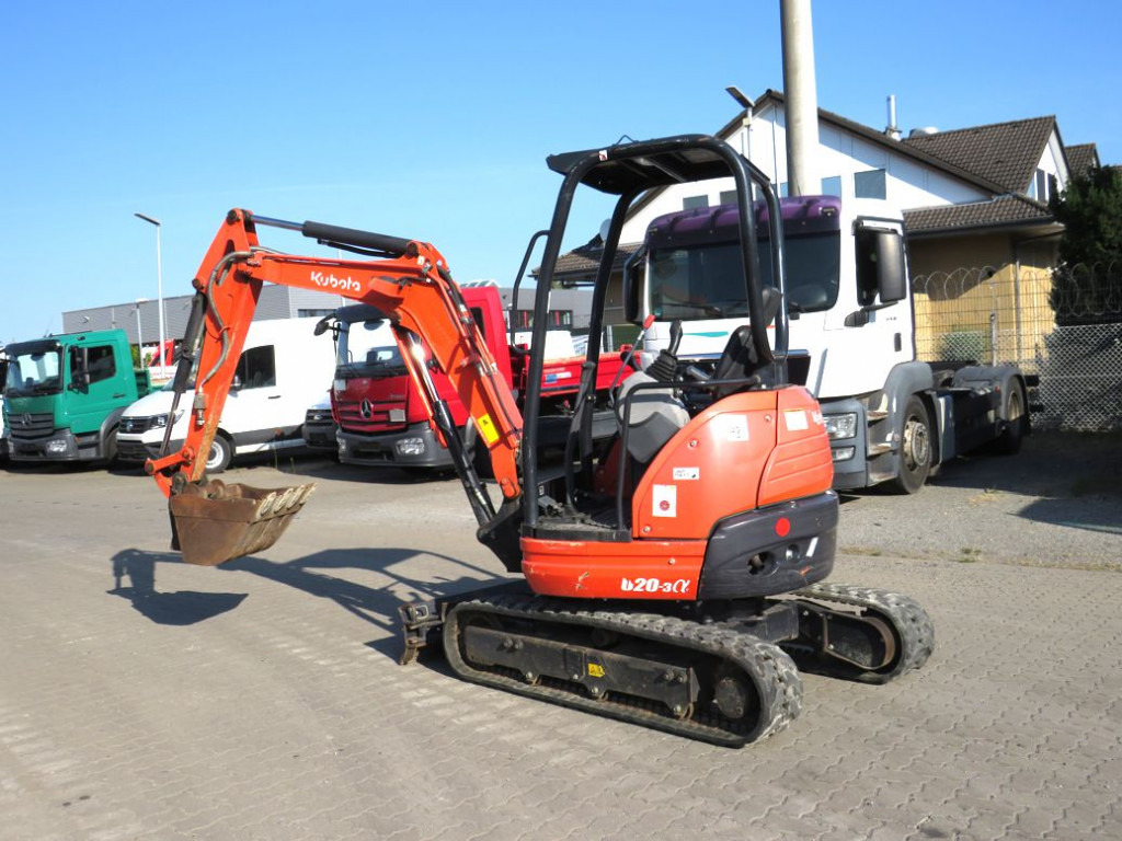 KUBOTA Minibagger U 20 - 3 Minibagger Kurzheck - Mini bager: slika KUBOTA Minibagger U 20 - 3 Minibagger Kurzheck - Mini bager KUBOTA Minibagger U 20 - 3 Minibagger Kurzheck - Mini bager: slika KUBOTA Minibagger U 20 - 3 Minibagger Kurzheck - Mini bager