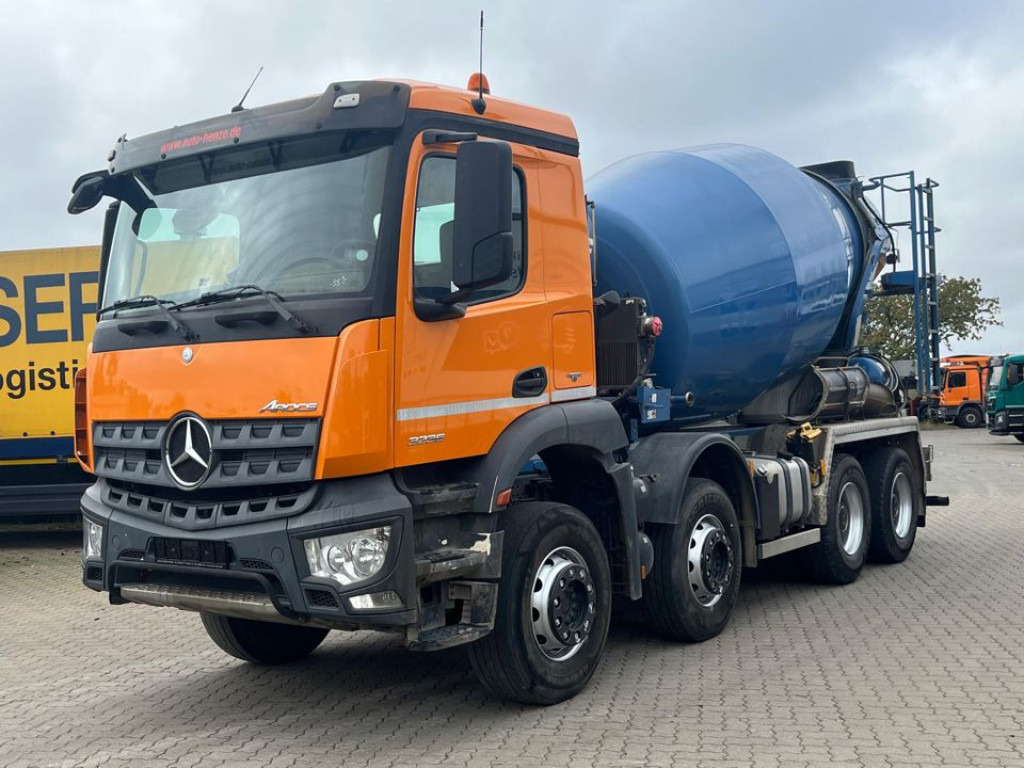 MERCEDES-BENZ Arocs 3236 8x4 Betonmischer Deutsch Top AP Achsen - Kamion: slika MERCEDES-BENZ Arocs 3236 8x4 Betonmischer Deutsch Top AP Achsen - Kamion MERCEDES-BENZ Arocs 3236 8x4 Betonmischer Deutsch Top AP Achsen - Kamion: slika MERCEDES-BENZ Arocs 3236 8x4 Betonmischer Deutsch Top AP Achsen - Kamion