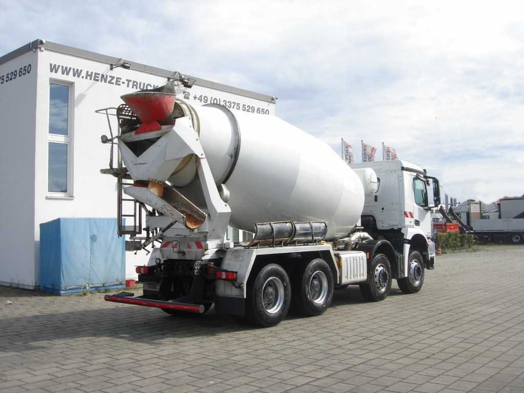 MERCEDES-BENZ Arocs 3240 B 8x4 Betonmischer Deutsch Top AP Achsen - Kamion: slika MERCEDES-BENZ Arocs 3240 B 8x4 Betonmischer Deutsch Top AP Achsen - Kamion MERCEDES-BENZ Arocs 3240 B 8x4 Betonmischer Deutsch Top AP Achsen - Kamion: slika MERCEDES-BENZ Arocs 3240 B 8x4 Betonmischer Deutsch Top AP Achsen - Kamion