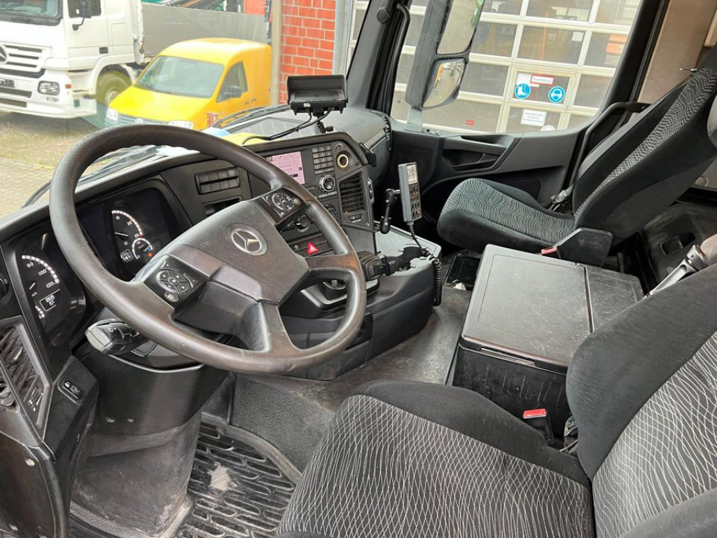 MERCEDES-BENZ Arocs 3240 B 8x4 Betonmischer Deutsch Top Liebherr - Kamion: slika MERCEDES-BENZ Arocs 3240 B 8x4 Betonmischer Deutsch Top Liebherr - Kamion MERCEDES-BENZ Arocs 3240 B 8x4 Betonmischer Deutsch Top Liebherr - Kamion: slika MERCEDES-BENZ Arocs 3240 B 8x4 Betonmischer Deutsch Top Liebherr - Kamion
