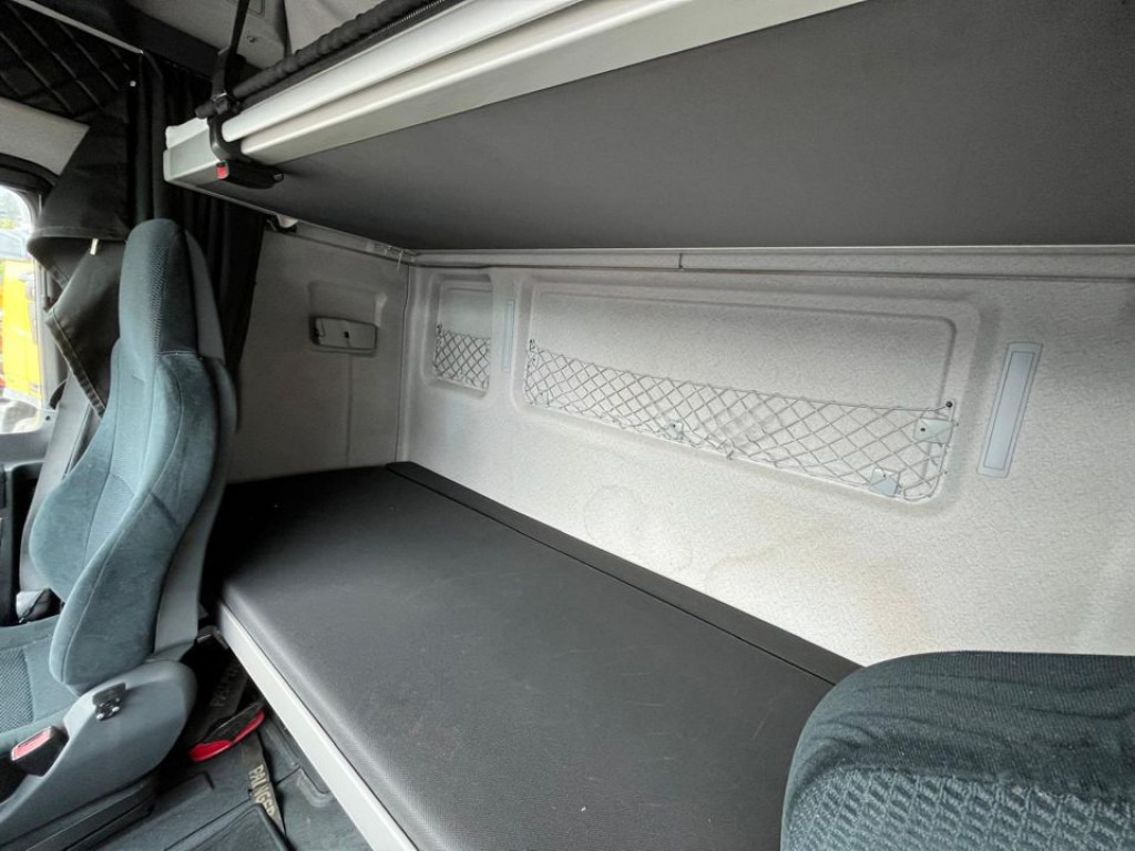 Kamion s otvorenim sandukom, Kamion s kranom MAN MAN TG-X Pritsche Heckkran 26.400 6x2 Palfinger PK 34002: slika Kamion s otvorenim sandukom, Kamion s kranom MAN MAN TG-X Pritsche Heckkran 26.400 6x2 Palfinger PK 34002