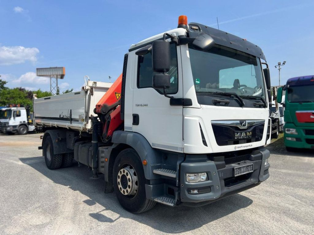 MAN TG-M 18.340 4x2 2-Achs Kipper Kran Palf. PK 130 - Kiper, Kamion s kranom: slika MAN TG-M 18.340 4x2 2-Achs Kipper Kran Palf. PK 130 - Kiper, Kamion s kranom MAN TG-M 18.340 4x2 2-Achs Kipper Kran Palf. PK 130 - Kiper, Kamion s kranom: slika MAN TG-M 18.340 4x2 2-Achs Kipper Kran Palf. PK 130 - Kiper, Kamion s kranom