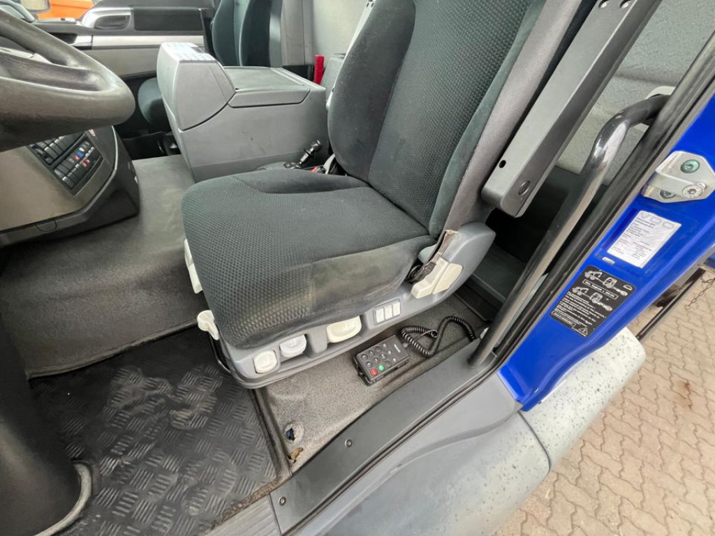 MAN TG-S 26.400 6x2 BL Absetzkipper Meiller Funk - Utovarivač s proklizavajućim upravljanjem: slika MAN TG-S 26.400 6x2 BL Absetzkipper Meiller Funk - Utovarivač s proklizavajućim upravljanjem MAN TG-S 26.400 6x2 BL Absetzkipper Meiller Funk - Utovarivač s proklizavajućim upravljanjem: slika MAN TG-S 26.400 6x2 BL Absetzkipper Meiller Funk - Utovarivač s proklizavajućim upravljanjem