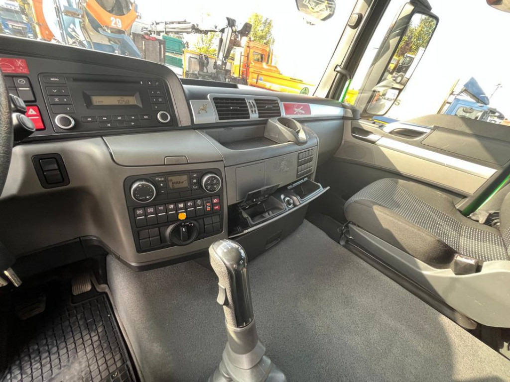 MAN TG-S 26.400 6x4H-2 BL Abrollkipper mit Kran Lift Lenk - Kamion s kukastom dizalicom, Kamion s kranom: slika MAN TG-S 26.400 6x4H-2 BL Abrollkipper mit Kran Lift Lenk - Kamion s kukastom dizalicom, Kamion s kranom MAN TG-S 26.400 6x4H-2 BL Abrollkipper mit Kran Lift Lenk - Kamion s kukastom dizalicom, Kamion s kranom: slika MAN TG-S 26.400 6x4H-2 BL Abrollkipper mit Kran Lift Lenk - Kamion s kukastom dizalicom, Kamion s kranom