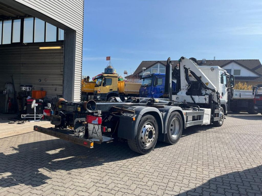 MAN TG-S 26.440 6x2-2 BL Abrollkipper mit Kran Funk+ - Kamion s kukastom dizalicom, Kamion s kranom: slika MAN TG-S 26.440 6x2-2 BL Abrollkipper mit Kran Funk+ - Kamion s kukastom dizalicom, Kamion s kranom MAN TG-S 26.440 6x2-2 BL Abrollkipper mit Kran Funk+ - Kamion s kukastom dizalicom, Kamion s kranom: slika MAN TG-S 26.440 6x2-2 BL Abrollkipper mit Kran Funk+ - Kamion s kukastom dizalicom, Kamion s kranom