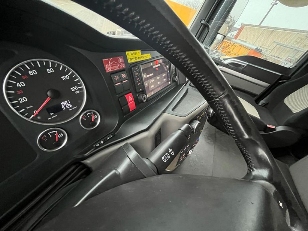 MAN TG-S 26.460 6x2-2 BL Abrollkipper Meiller, Funk - Kamion s kukastom dizalicom: slika MAN TG-S 26.460 6x2-2 BL Abrollkipper Meiller, Funk - Kamion s kukastom dizalicom MAN TG-S 26.460 6x2-2 BL Abrollkipper Meiller, Funk - Kamion s kukastom dizalicom: slika MAN TG-S 26.460 6x2-2 BL Abrollkipper Meiller, Funk - Kamion s kukastom dizalicom