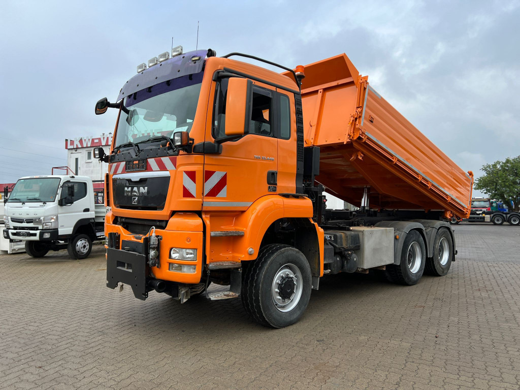 MAN TG-S 33.440 AK 6x6 3-Achs Allradkipper - Kiper: slika MAN TG-S 33.440 AK 6x6 3-Achs Allradkipper - Kiper MAN TG-S 33.440 AK 6x6 3-Achs Allradkipper - Kiper: slika MAN TG-S 33.440 AK 6x6 3-Achs Allradkipper - Kiper
