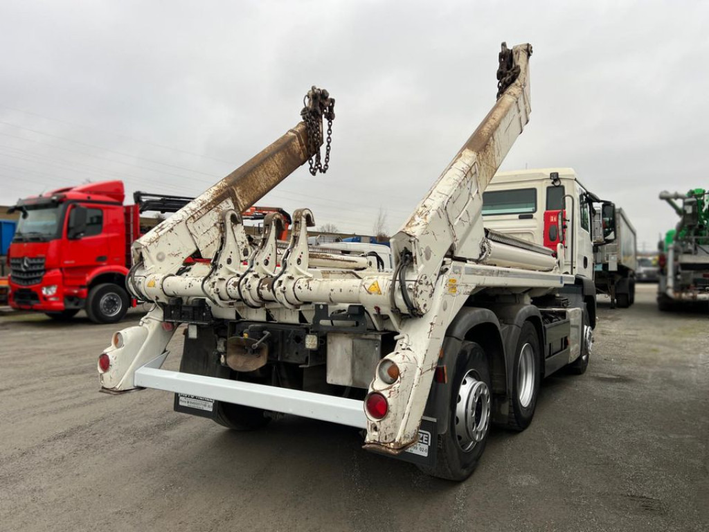 MAN TG-S Absetzkipper 26.440 BL 6x2 Meiller Funk - Utovarivač s proklizavajućim upravljanjem: slika MAN TG-S Absetzkipper 26.440 BL 6x2 Meiller Funk - Utovarivač s proklizavajućim upravljanjem MAN TG-S Absetzkipper 26.440 BL 6x2 Meiller Funk - Utovarivač s proklizavajućim upravljanjem: slika MAN TG-S Absetzkipper 26.440 BL 6x2 Meiller Funk - Utovarivač s proklizavajućim upravljanjem