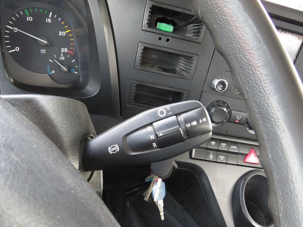 MERCEDES-BENZ Actros 1840 K 4x2 Absetzkipper Euro 6 - Utovarivač s proklizavajućim upravljanjem: slika MERCEDES-BENZ Actros 1840 K 4x2 Absetzkipper Euro 6 - Utovarivač s proklizavajućim upravljanjem MERCEDES-BENZ Actros 1840 K 4x2 Absetzkipper Euro 6 - Utovarivač s proklizavajućim upravljanjem: slika MERCEDES-BENZ Actros 1840 K 4x2 Absetzkipper Euro 6 - Utovarivač s proklizavajućim upravljanjem