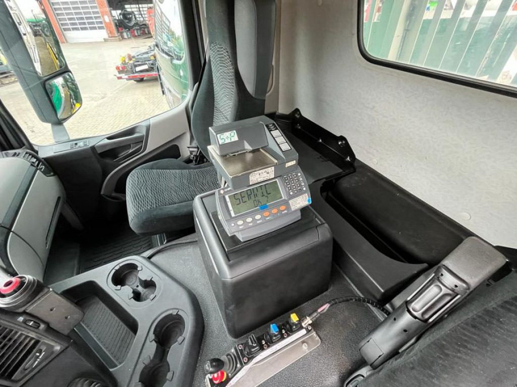 MERCEDES-BENZ Antos 2540 L 6x2 Absetzkipper Vorlauf Lenk - Utovarivač s proklizavajućim upravljanjem: slika MERCEDES-BENZ Antos 2540 L 6x2 Absetzkipper Vorlauf Lenk - Utovarivač s proklizavajućim upravljanjem MERCEDES-BENZ Antos 2540 L 6x2 Absetzkipper Vorlauf Lenk - Utovarivač s proklizavajućim upravljanjem: slika MERCEDES-BENZ Antos 2540 L 6x2 Absetzkipper Vorlauf Lenk - Utovarivač s proklizavajućim upravljanjem