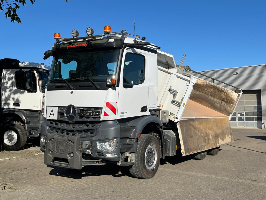 MERCEDES-BENZ Arocs 2645 K 6x4 3-Achs Kipper gr. Meiller Bordmatik 2 Stempel - Kiper: slika MERCEDES-BENZ Arocs 2645 K 6x4 3-Achs Kipper gr. Meiller Bordmatik 2 Stempel - Kiper MERCEDES-BENZ Arocs 2645 K 6x4 3-Achs Kipper gr. Meiller Bordmatik 2 Stempel - Kiper: slika MERCEDES-BENZ Arocs 2645 K 6x4 3-Achs Kipper gr. Meiller Bordmatik 2 Stempel - Kiper