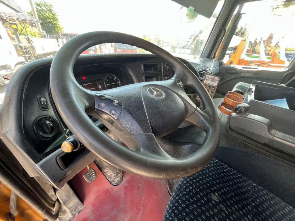 Mercedes-Benz Actros 3241 B 8x4 Betonmischer Liebherr, Deutsc - Kamion s kukastom dizalicom: slika Mercedes-Benz Actros 3241 B 8x4 Betonmischer Liebherr, Deutsc - Kamion s kukastom dizalicom Mercedes-Benz Actros 3241 B 8x4 Betonmischer Liebherr, Deutsc - Kamion s kukastom dizalicom: slika Mercedes-Benz Actros 3241 B 8x4 Betonmischer Liebherr, Deutsc - Kamion s kukastom dizalicom