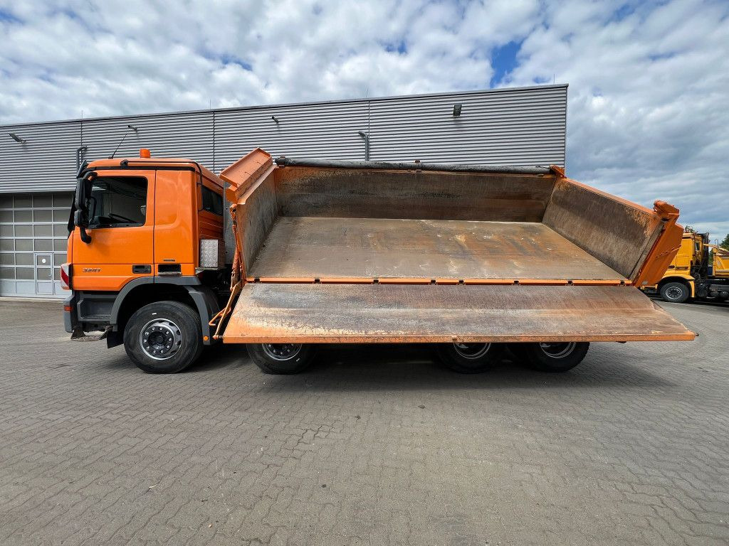 Mercedes-Benz Actros 3241 K 8x4 4-Achs Kipper Meiller Deutsch - Kiper: slika Mercedes-Benz Actros 3241 K 8x4 4-Achs Kipper Meiller Deutsch - Kiper Mercedes-Benz Actros 3241 K 8x4 4-Achs Kipper Meiller Deutsch - Kiper: slika Mercedes-Benz Actros 3241 K 8x4 4-Achs Kipper Meiller Deutsch - Kiper