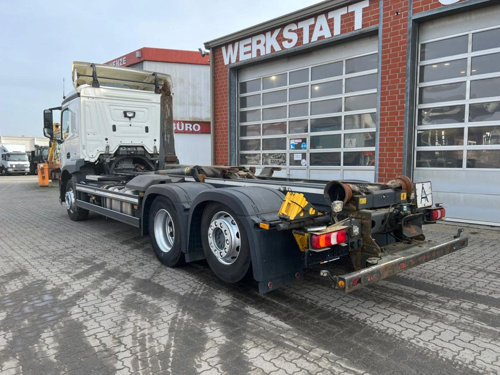 Mercedes-Benz Actros neu 2543 L 6x2 Abrollkipper Meiller Funk - Kamion s kukastom dizalicom: slika Mercedes-Benz Actros neu 2543 L 6x2 Abrollkipper Meiller Funk - Kamion s kukastom dizalicom Mercedes-Benz Actros neu 2543 L 6x2 Abrollkipper Meiller Funk - Kamion s kukastom dizalicom: slika Mercedes-Benz Actros neu 2543 L 6x2 Abrollkipper Meiller Funk - Kamion s kukastom dizalicom