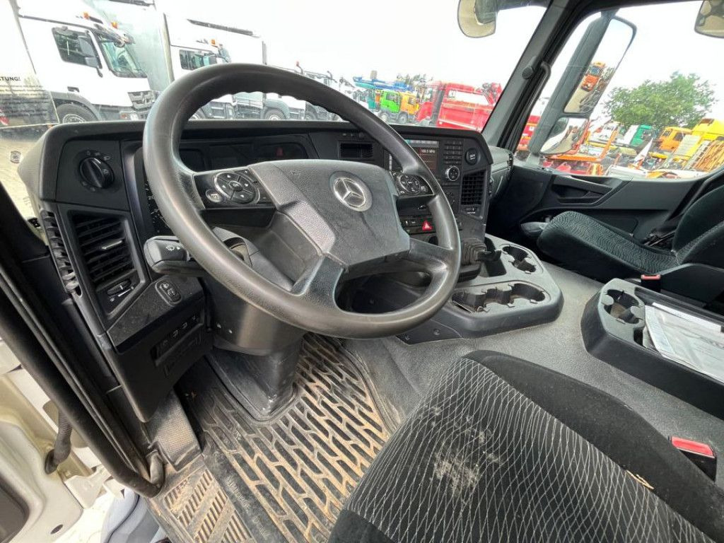Mercedes-Benz Arocs 1835 K 2-Achs Kipper Kran Atlas 126.3 - Kiper, Kamion s kranom: slika Mercedes-Benz Arocs 1835 K 2-Achs Kipper Kran Atlas 126.3 - Kiper, Kamion s kranom Mercedes-Benz Arocs 1835 K 2-Achs Kipper Kran Atlas 126.3 - Kiper, Kamion s kranom: slika Mercedes-Benz Arocs 1835 K 2-Achs Kipper Kran Atlas 126.3 - Kiper, Kamion s kranom