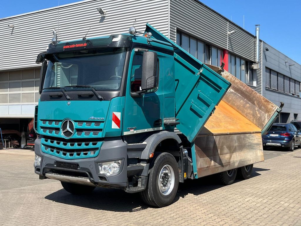 Mercedes-Benz Arocs 2648 6x4 3-Achs Kipper Bordmatik - Kiper: slika Mercedes-Benz Arocs 2648 6x4 3-Achs Kipper Bordmatik - Kiper Mercedes-Benz Arocs 2648 6x4 3-Achs Kipper Bordmatik - Kiper: slika Mercedes-Benz Arocs 2648 6x4 3-Achs Kipper Bordmatik - Kiper