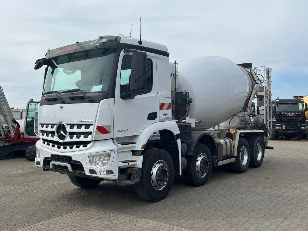 Mercedes-Benz Arocs 3240 B 8x4 Betonmischer Deutsch Top AP Ach - Automješalica: slika Mercedes-Benz Arocs 3240 B 8x4 Betonmischer Deutsch Top AP Ach - Automješalica Mercedes-Benz Arocs 3240 B 8x4 Betonmischer Deutsch Top AP Ach - Automješalica: slika Mercedes-Benz Arocs 3240 B 8x4 Betonmischer Deutsch Top AP Ach - Automješalica