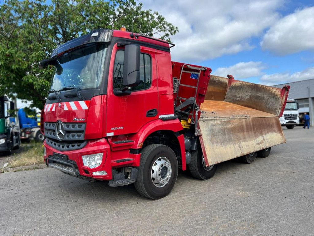 Mercedes-Benz Arocs 3243 8x4 4-Achs Kipper Bordmatik - Kiper: slika Mercedes-Benz Arocs 3243 8x4 4-Achs Kipper Bordmatik - Kiper Mercedes-Benz Arocs 3243 8x4 4-Achs Kipper Bordmatik - Kiper: slika Mercedes-Benz Arocs 3243 8x4 4-Achs Kipper Bordmatik - Kiper