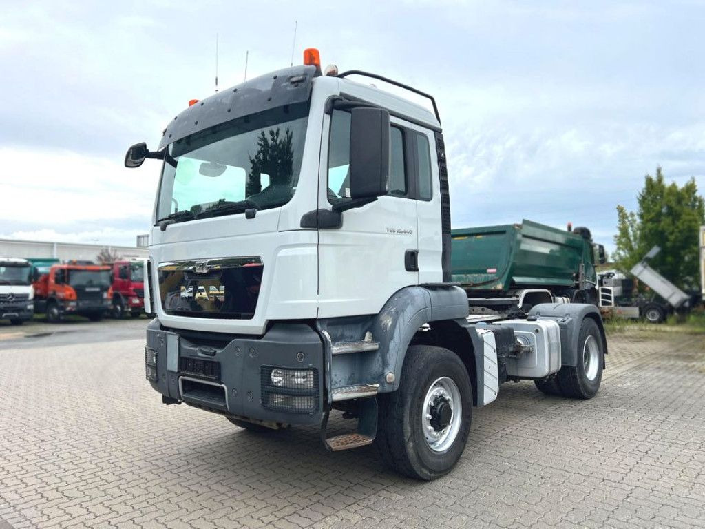 MAN TG-S 18.440 4x4 H BLS SZM Kipphydraulik - Tegljač: slika MAN TG-S 18.440 4x4 H BLS SZM Kipphydraulik - Tegljač MAN TG-S 18.440 4x4 H BLS SZM Kipphydraulik - Tegljač: slika MAN TG-S 18.440 4x4 H BLS SZM Kipphydraulik - Tegljač