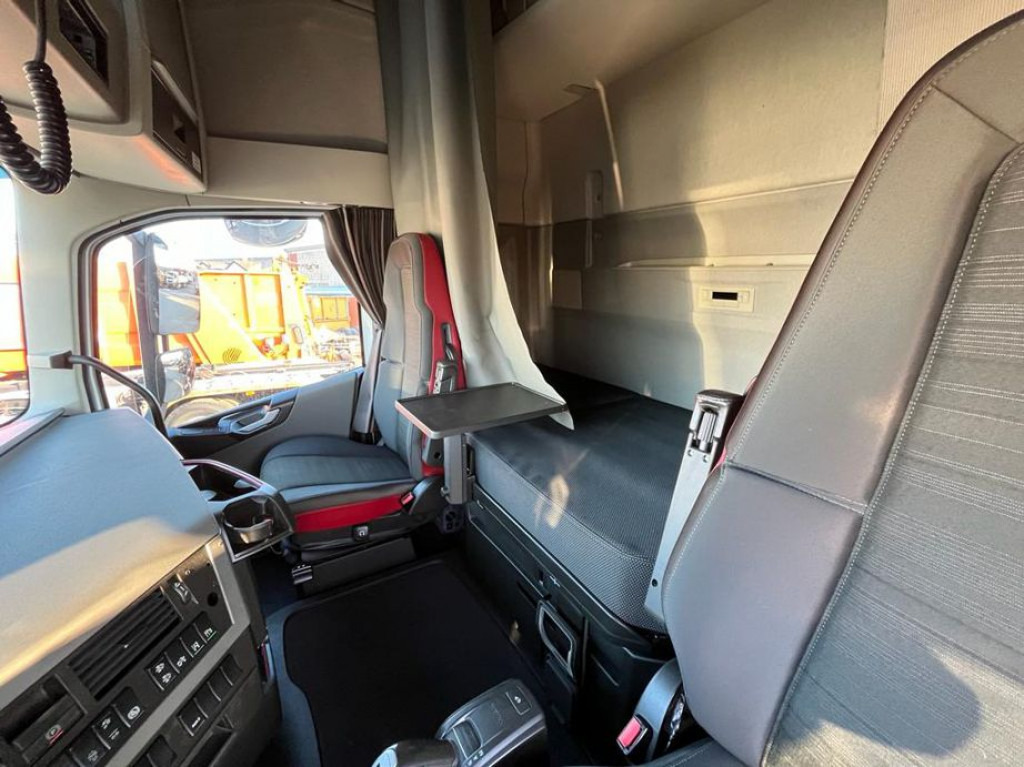 VOLVO (S) Truck FH 500 6x2 Abrollkipper Funkfernbedienung - Kamion s kukastom dizalicom: slika VOLVO (S) Truck FH 500 6x2 Abrollkipper Funkfernbedienung - Kamion s kukastom dizalicom VOLVO (S) Truck FH 500 6x2 Abrollkipper Funkfernbedienung - Kamion s kukastom dizalicom: slika VOLVO (S) Truck FH 500 6x2 Abrollkipper Funkfernbedienung - Kamion s kukastom dizalicom