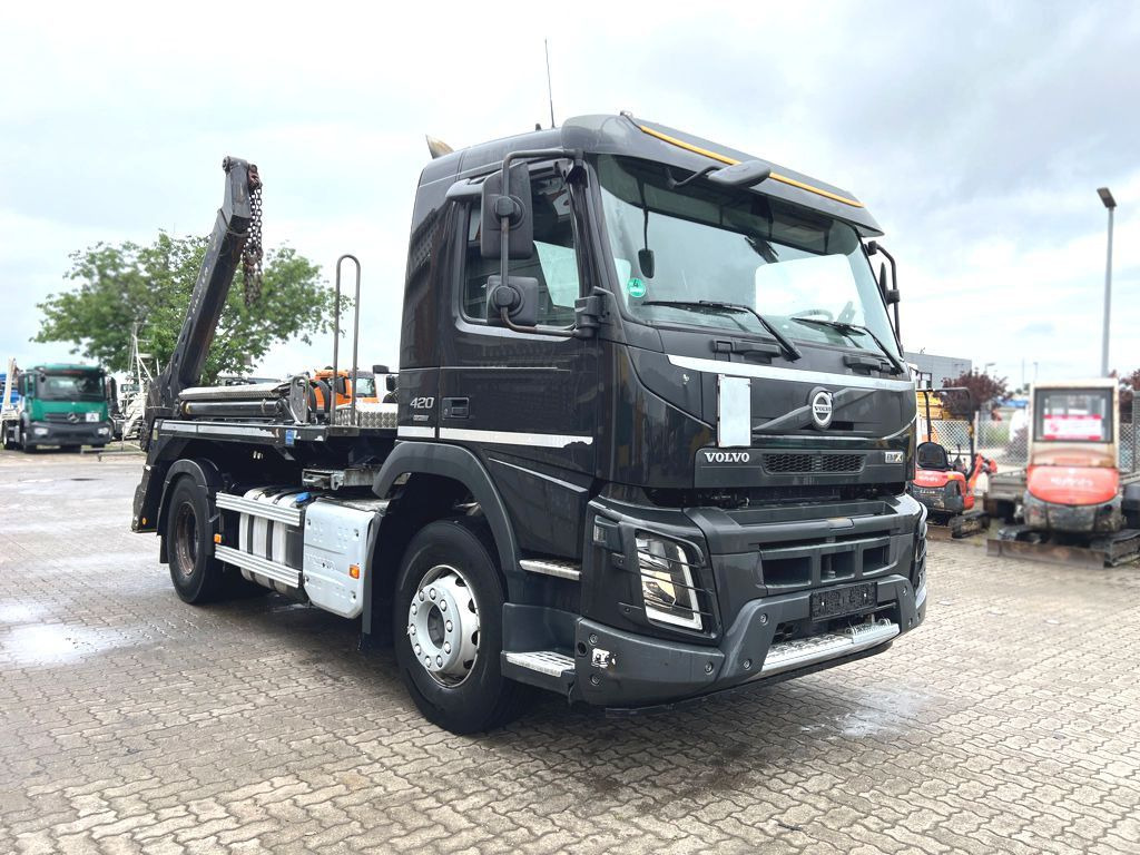 Volvo FM 420 4x2 Absetzkipper Meiller, Funk - Kiper: slika Volvo FM 420 4x2 Absetzkipper Meiller, Funk - Kiper Volvo FM 420 4x2 Absetzkipper Meiller, Funk - Kiper: slika Volvo FM 420 4x2 Absetzkipper Meiller, Funk - Kiper