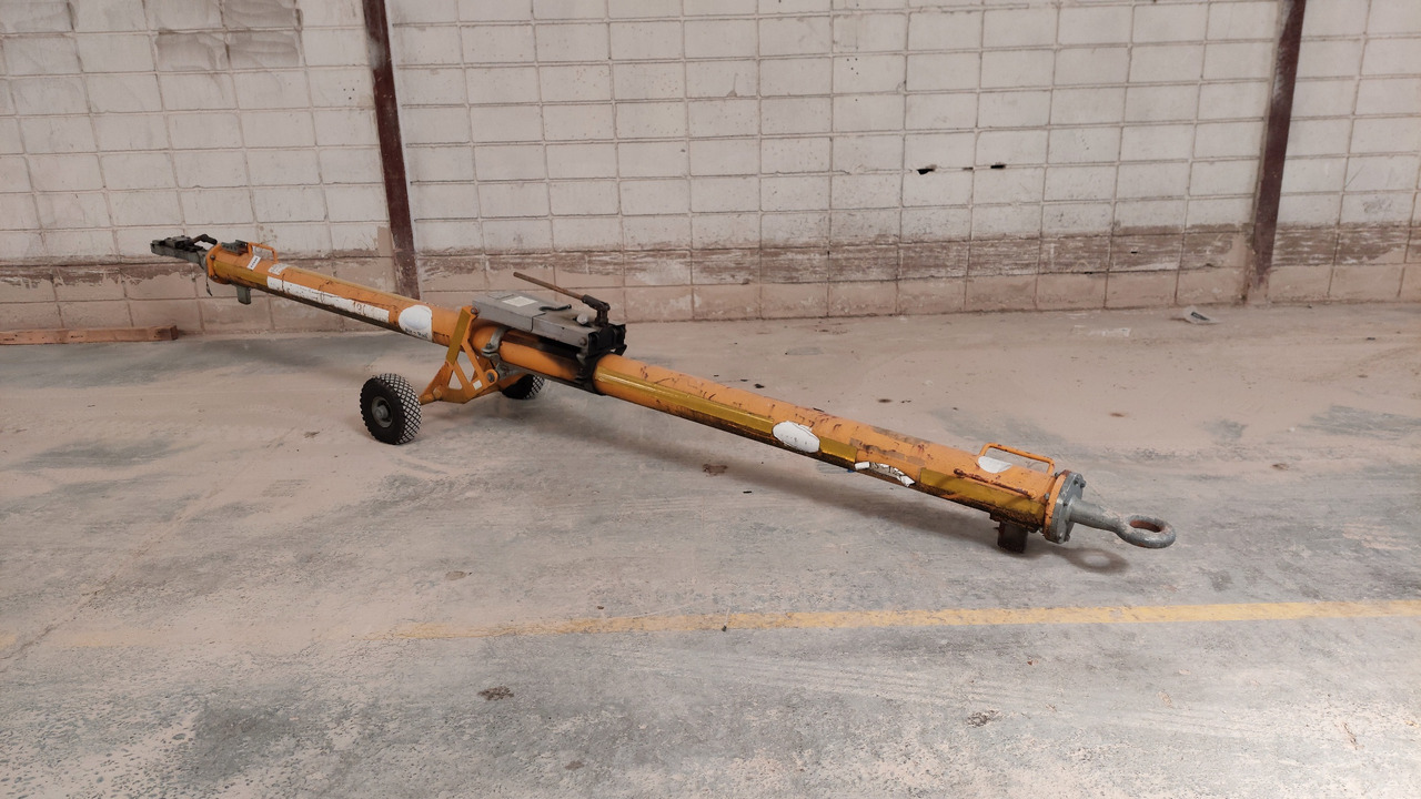 Towbar J-TOW170 JMS - Aerodromska oprema: slika  Towbar J-TOW170 JMS - Aerodromska oprema Towbar J-TOW170 JMS - Aerodromska oprema: slika  Towbar J-TOW170 JMS - Aerodromska oprema