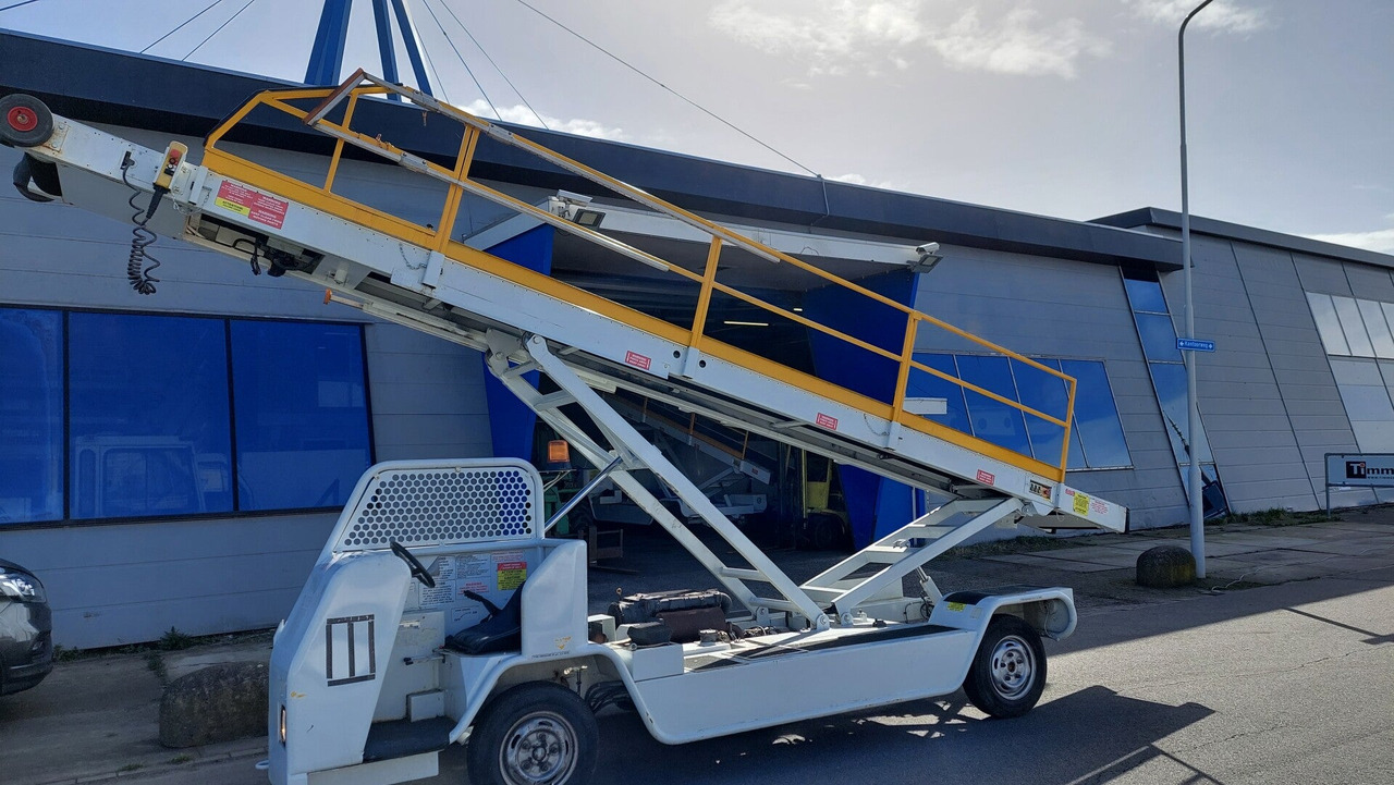 Belt Loader AMSS ECO-850 - Vozilo s transportnom trakom: slika Belt Loader AMSS ECO-850 - Vozilo s transportnom trakom Belt Loader AMSS ECO-850 - Vozilo s transportnom trakom: slika Belt Loader AMSS ECO-850 - Vozilo s transportnom trakom