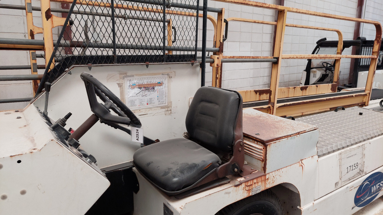 CBL2000E belt loader Charlatte - Vozilo s transportnom trakom: slika CBL2000E belt loader Charlatte - Vozilo s transportnom trakom CBL2000E belt loader Charlatte - Vozilo s transportnom trakom: slika CBL2000E belt loader Charlatte - Vozilo s transportnom trakom