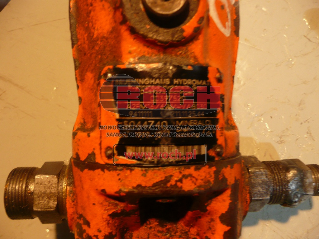 BRUENINGHAUS HYDROMATIK A2FM16/61W-VAB030 9411111 211.11.25.44 - Hidraulični motor: slika BRUENINGHAUS HYDROMATIK A2FM16/61W-VAB030 9411111 211.11.25.44 - Hidraulični motor BRUENINGHAUS HYDROMATIK A2FM16/61W-VAB030 9411111 211.11.25.44 - Hidraulični motor: slika BRUENINGHAUS HYDROMATIK A2FM16/61W-VAB030 9411111 211.11.25.44 - Hidraulični motor