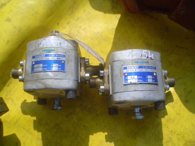KRACHT KM1/4,8F30AX0A4NL1 - Hidraulični motor za Građevinski strojevi: slika KRACHT KM1/4,8F30AX0A4NL1 - Hidraulični motor za Građevinski strojevi KRACHT KM1/4,8F30AX0A4NL1 - Hidraulični motor za Građevinski strojevi: slika KRACHT KM1/4,8F30AX0A4NL1 - Hidraulični motor za Građevinski strojevi