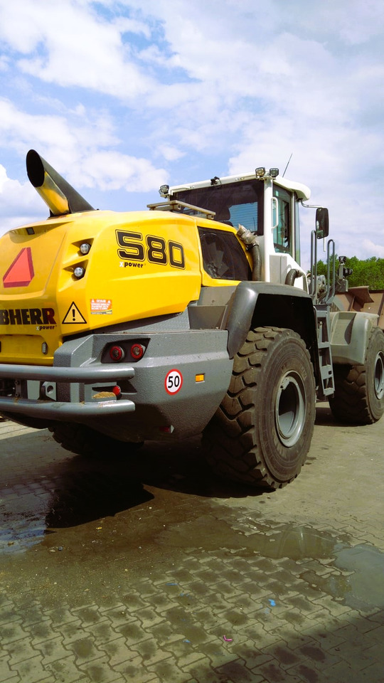 LIEBHERR L580 X POWER - Utovarivač na kotačima: slika LIEBHERR L580 X POWER - Utovarivač na kotačima LIEBHERR L580 X POWER - Utovarivač na kotačima: slika LIEBHERR L580 X POWER - Utovarivač na kotačima