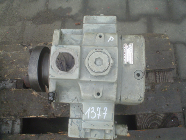 REXROTH PV2V4-22/80RA3 NC160A1/549/78 - Hidraulična pumpa za Građevinski strojevi: slika REXROTH PV2V4-22/80RA3 NC160A1/549/78 - Hidraulična pumpa za Građevinski strojevi REXROTH PV2V4-22/80RA3 NC160A1/549/78 - Hidraulična pumpa za Građevinski strojevi: slika REXROTH PV2V4-22/80RA3 NC160A1/549/78 - Hidraulična pumpa za Građevinski strojevi